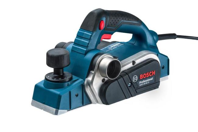 Planer Bosch GHO 26-82 D 710W 82mm planing up to 2.6mm 2.6kg 0.601.5A4.301